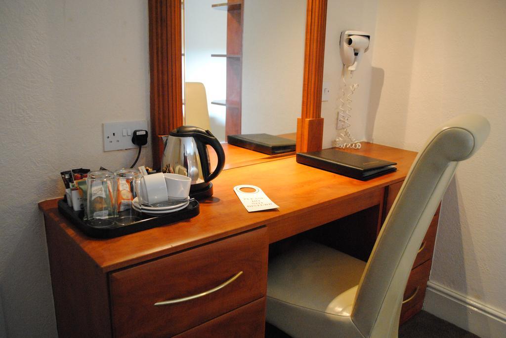 The Sycamore Inn Birch Vale Room photo